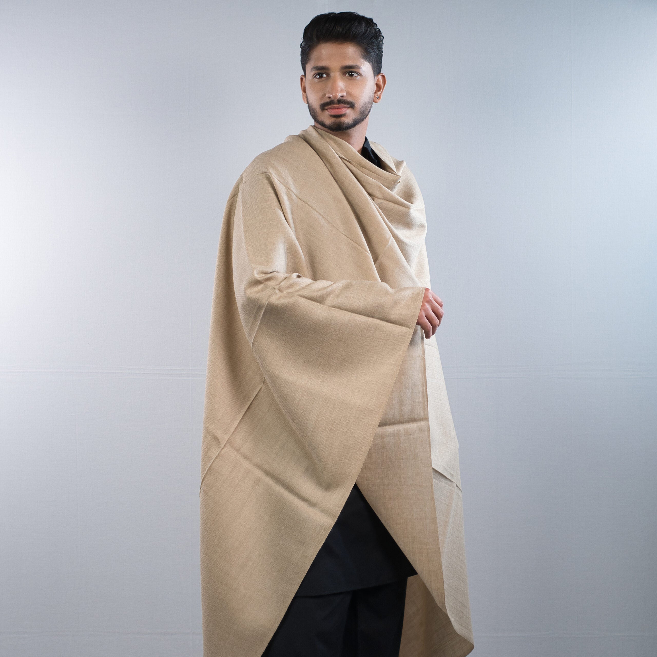 Beige Men's Lohi