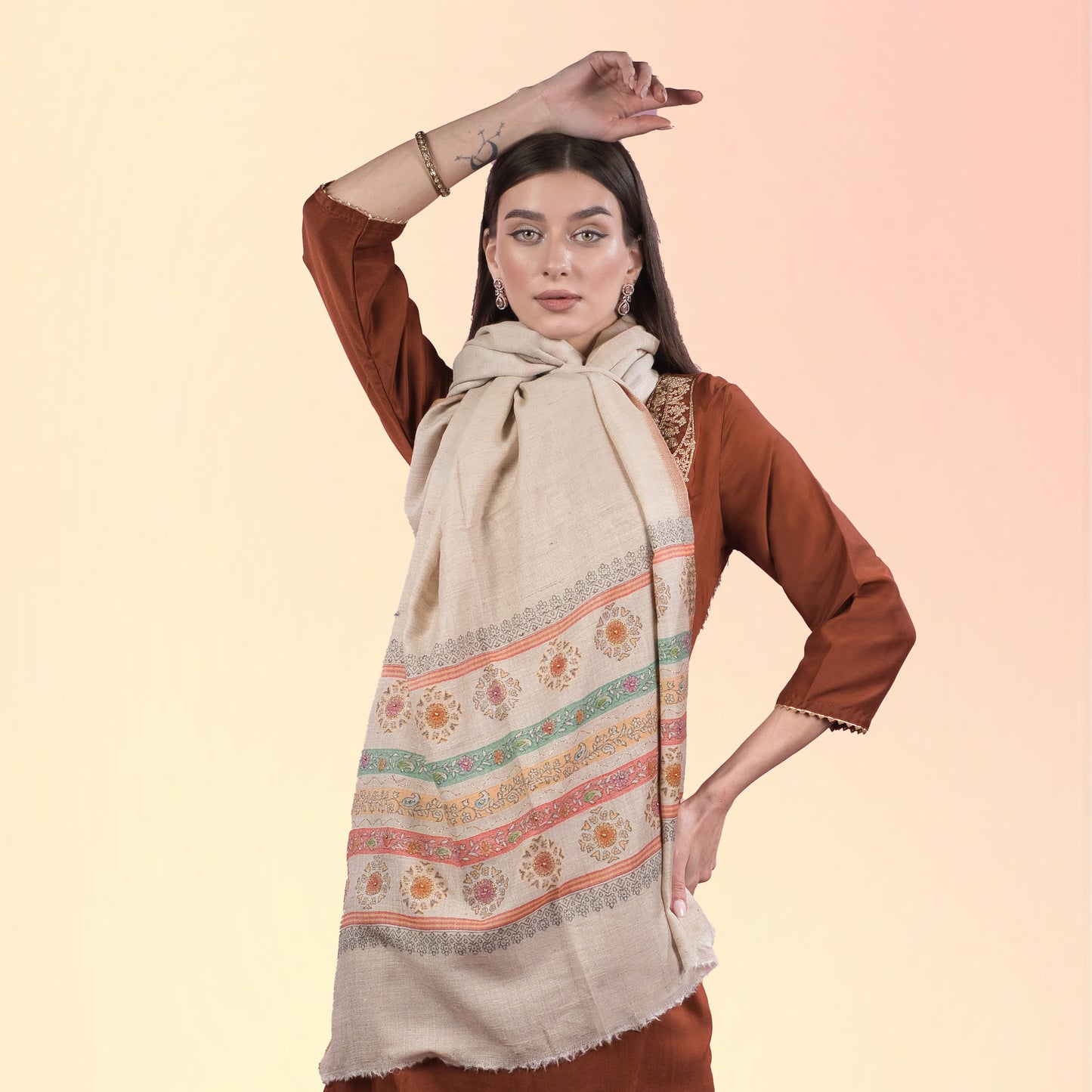 Mridula Rangrekha Wool Stole