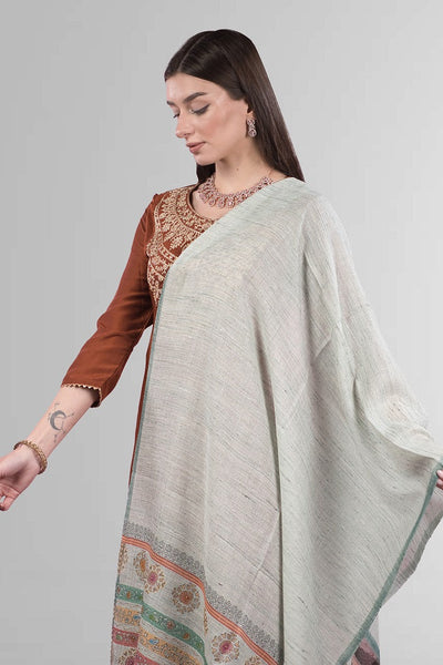 Mridula Rangrekha Wool Stole