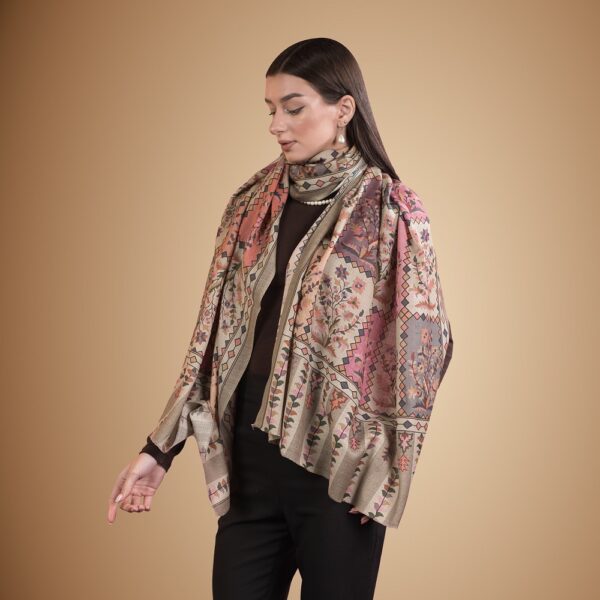 Alternative view of Timeless Earth Wrap