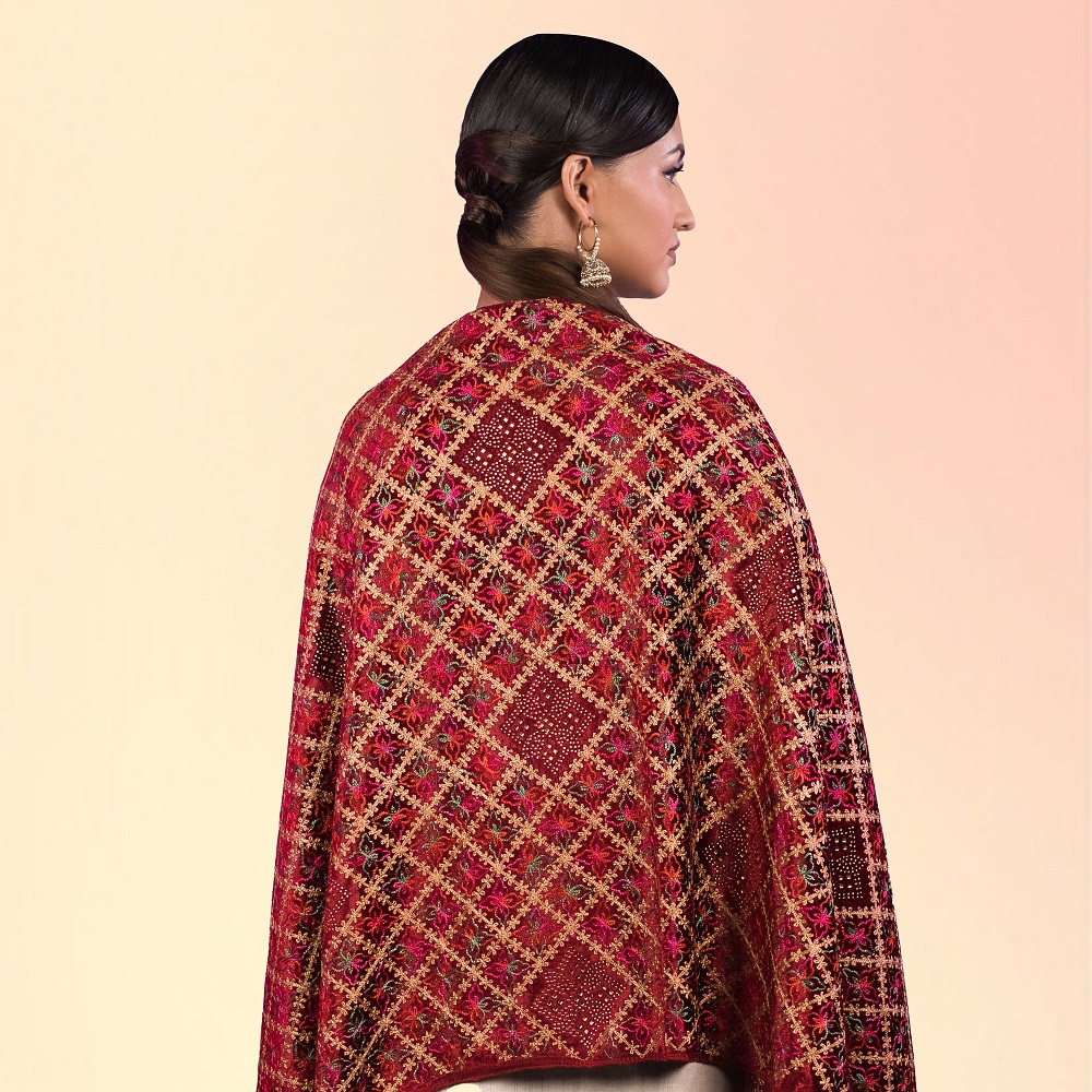 royal maroon velvet stole