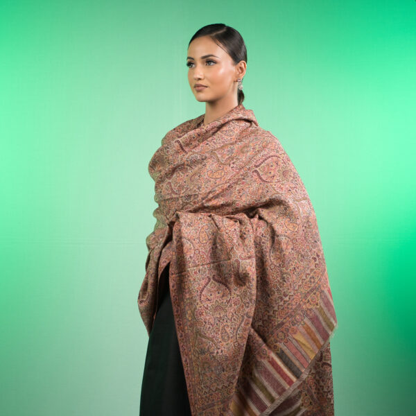 Alternative view of The Signature Bloom of Kaani