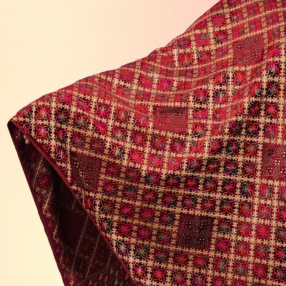 Regalia Ruby Stole - Image 4