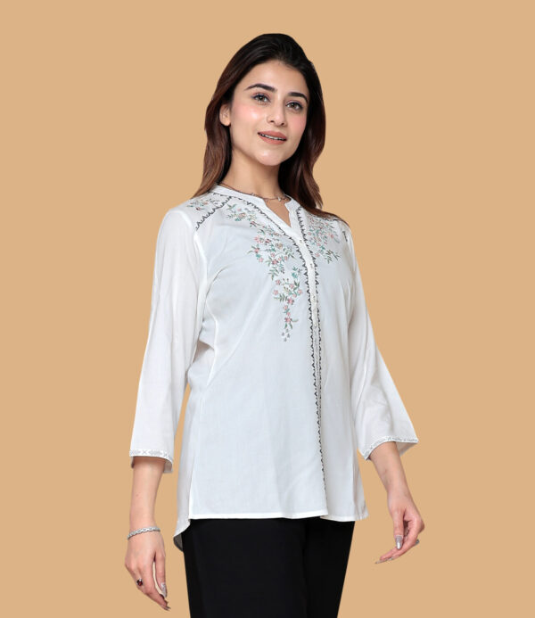WHITE EMBROIDERY COTTON SHORT KURTI